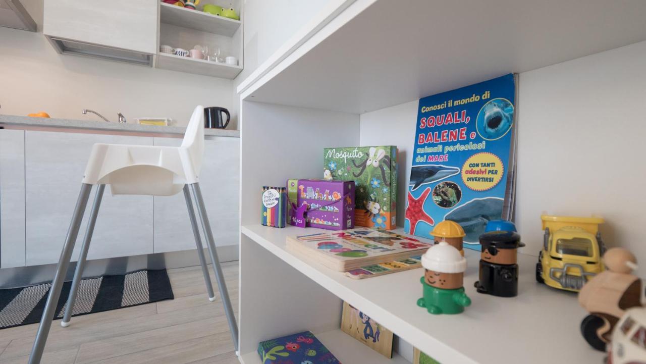 Babyaccommodation Family Experience III Pietra Ligure Exterior foto