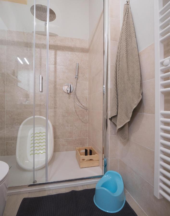 Babyaccommodation Family Experience III Pietra Ligure Exterior foto