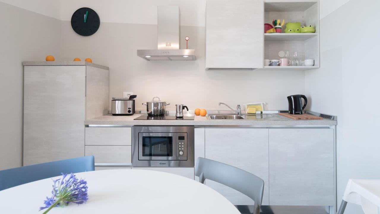 Babyaccommodation Family Experience III Pietra Ligure Exterior foto
